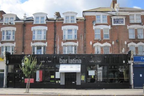 Bar Latina