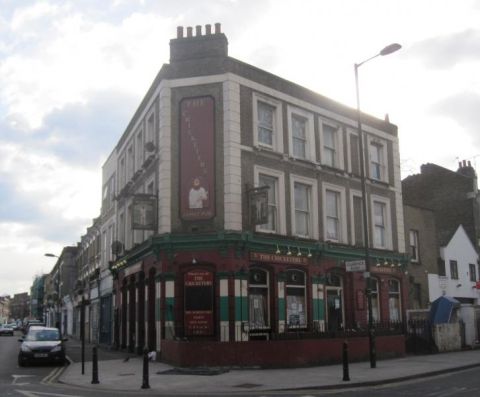 Cricketers, E5